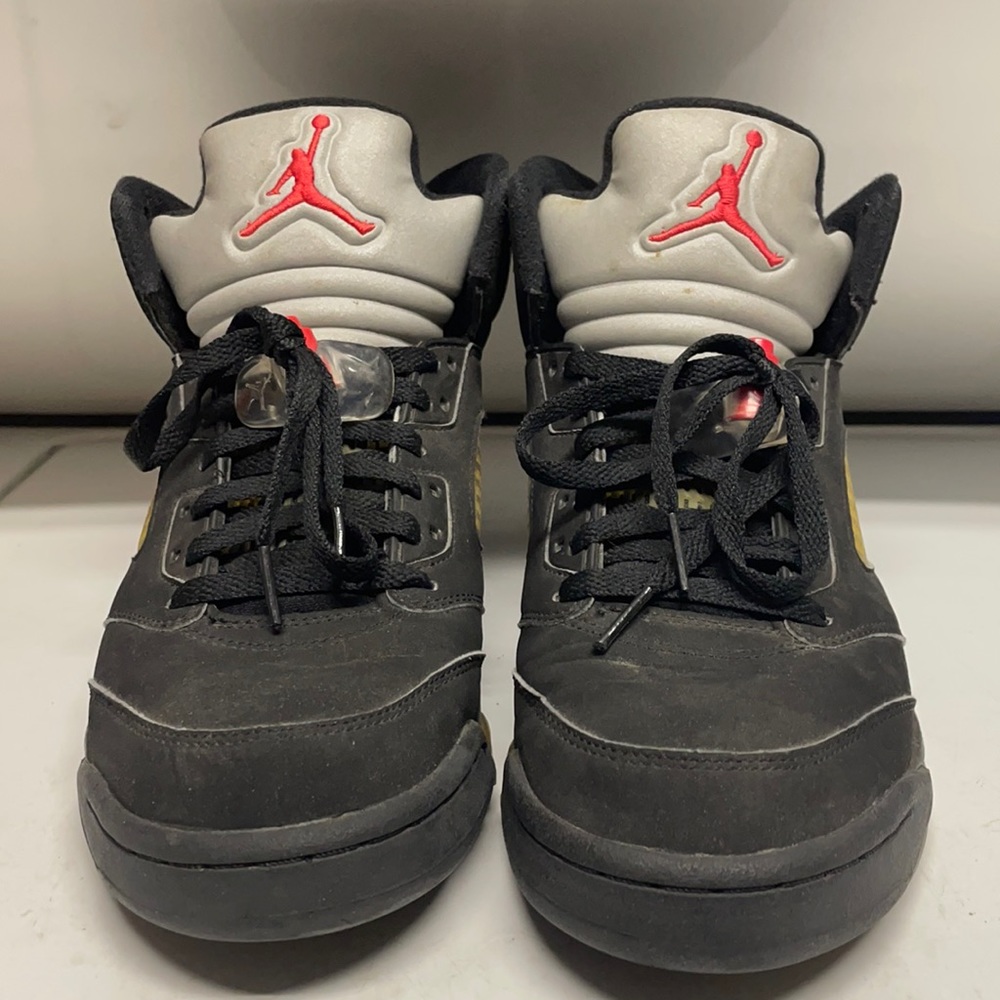 Retro Air Jordan 5s with Og box Sz 8.5